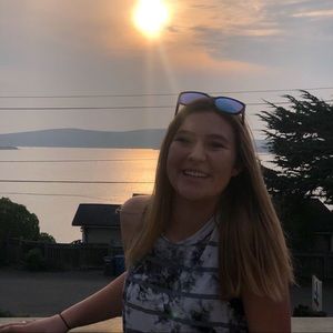 Meet your Posher, Alana